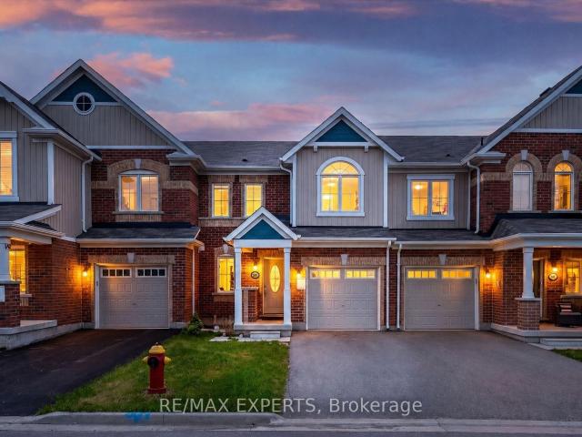 Townhouse for sale in Woburn, Ontario
