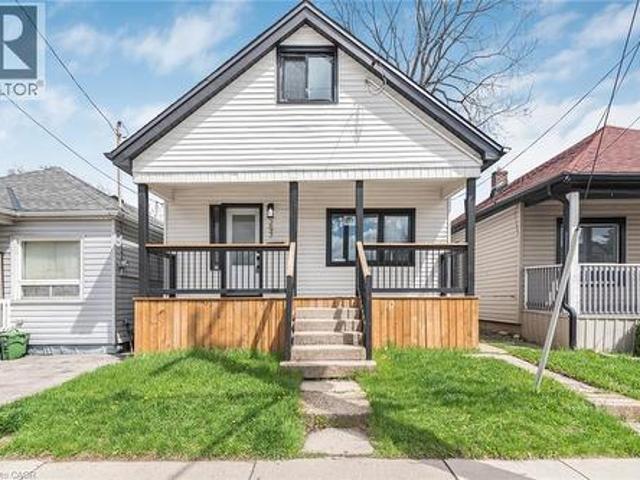 House for sale in Ancaster, Ontario