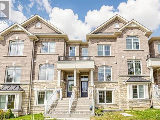 House for sale in Greensborough, Markham