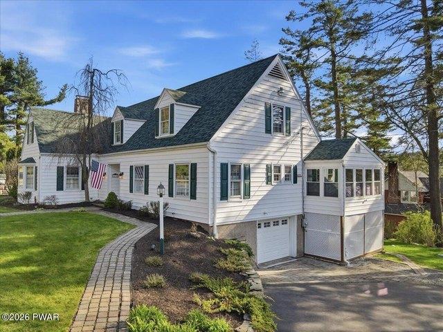 House for sale in Lake Ariel, Pennsylvania