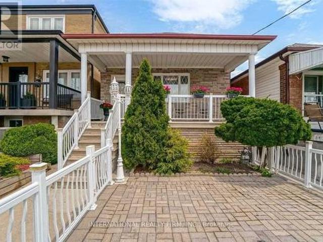 House for sale in Woburn, Ontario
