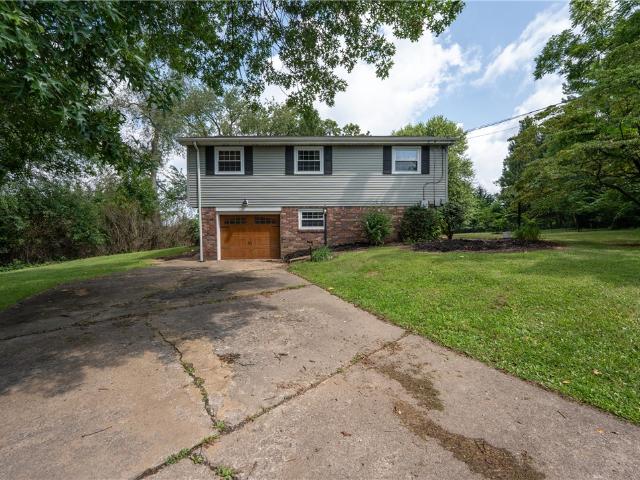 House for sale in Hostetter, Pennsylvania