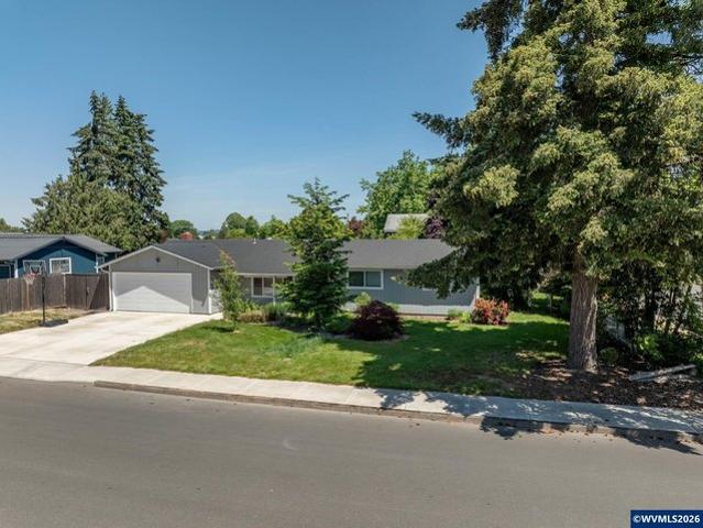 House for sale in Oregonia