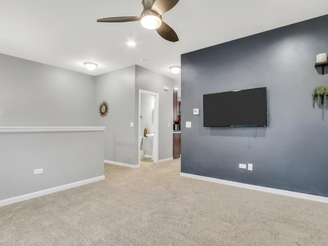 Townhouse for sale in Grayslake, Illinois