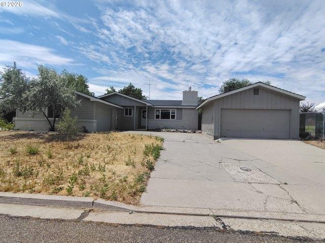 House for sale in Oregonia