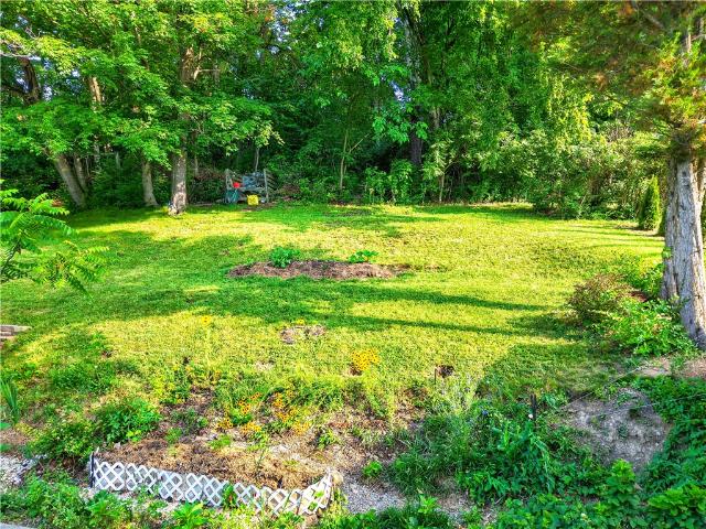 House for sale in Bridgeville, Pennsylvania