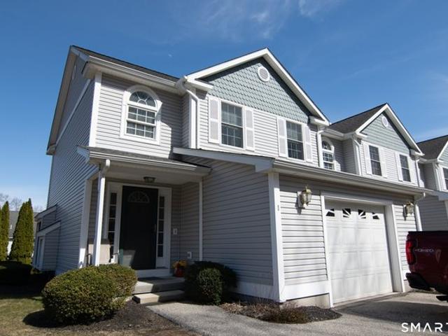 Townhouse for sale in Putnam, Connecticut