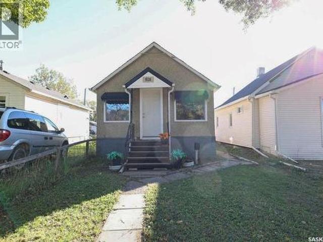 House for sale in Highland Park, Regina