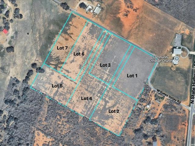 Land for sale in Poteet, Texas