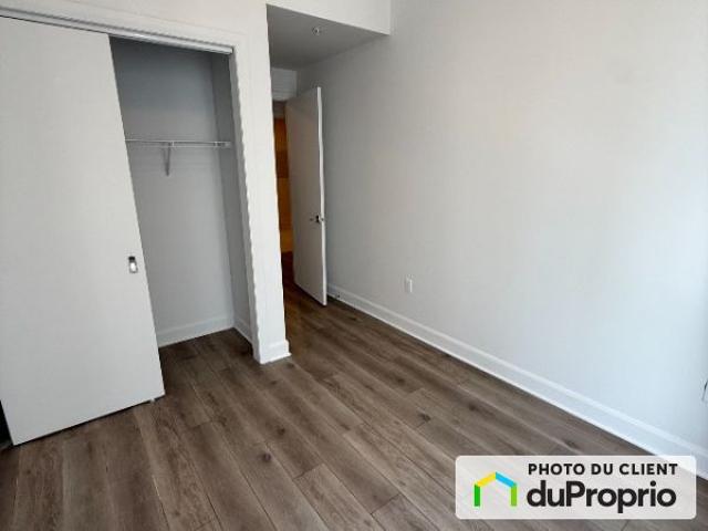 Apartment for rent in Chomedey, Laval (région administrative)