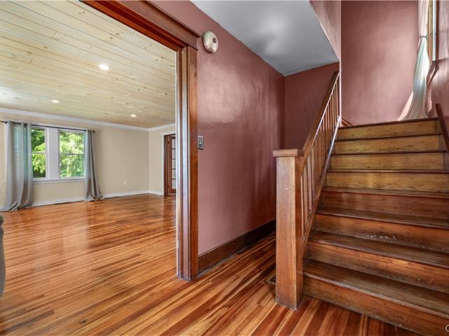 House for sale in Oneida, New York