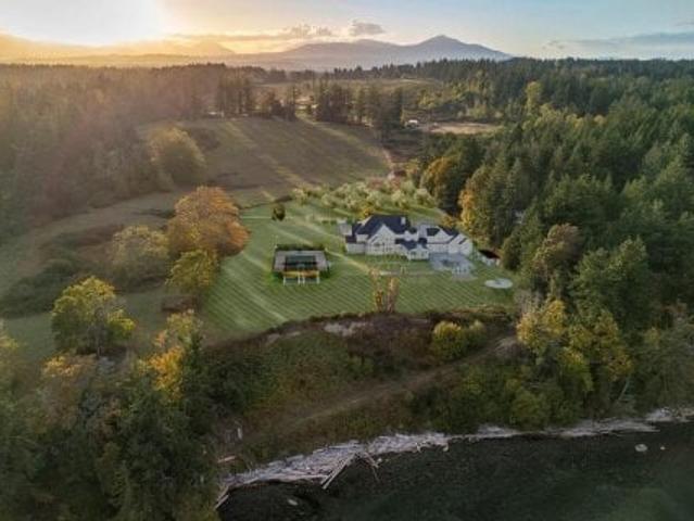 House for sale in Cassidy, British Columbia