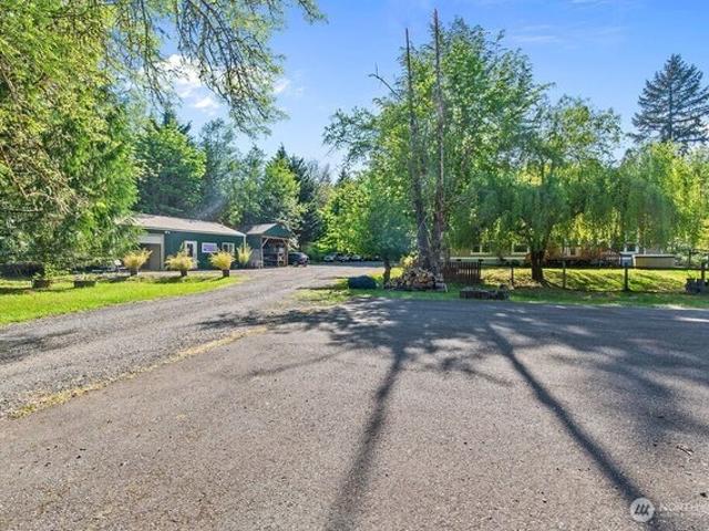 House for sale in Thurston, Washington