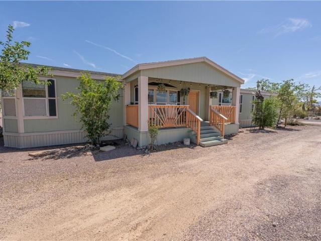 House for sale in Golden Valley