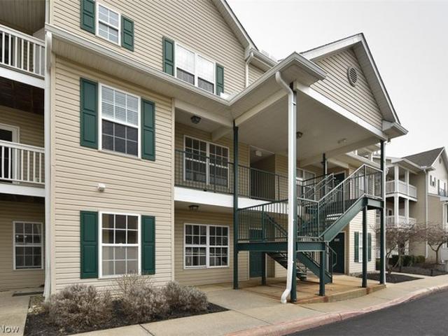 Condo for sale in Westlake, Ohio