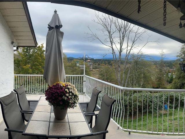 House for sale in Nanoose Bay, British Columbia