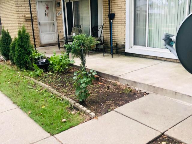 Condo for sale in Warren, Macomb County