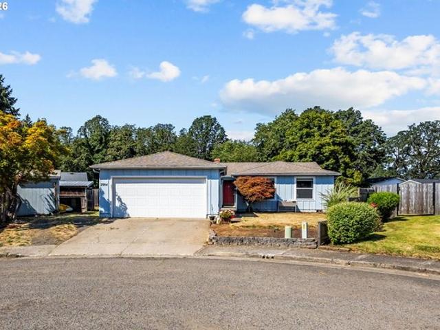 House for sale in Oregonia