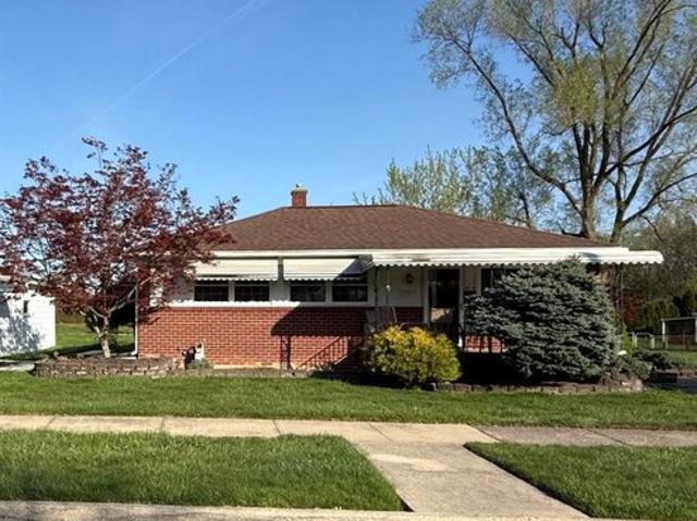 House for sale in Flat Rock, Michigan