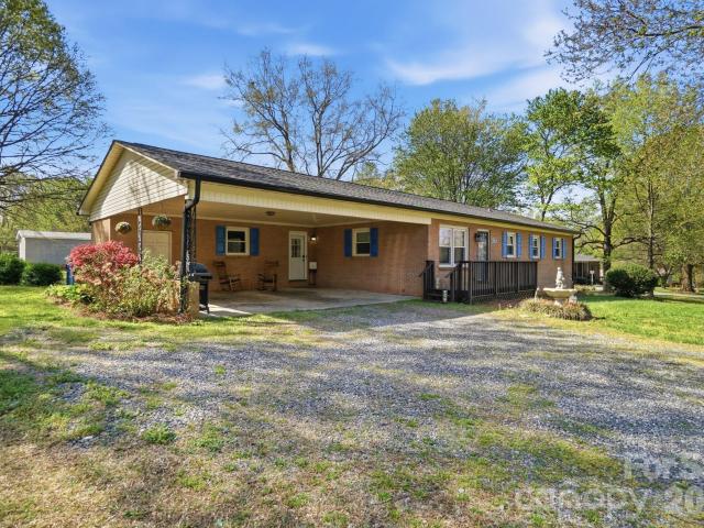 Property for sale in Catawba, North Carolina