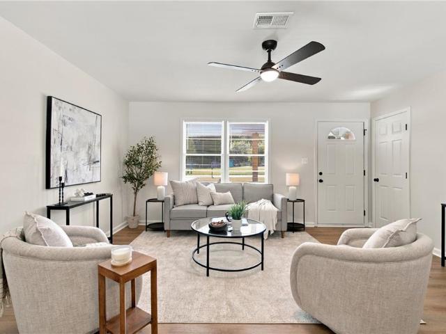 House for sale in Powder Springs, Cobb County