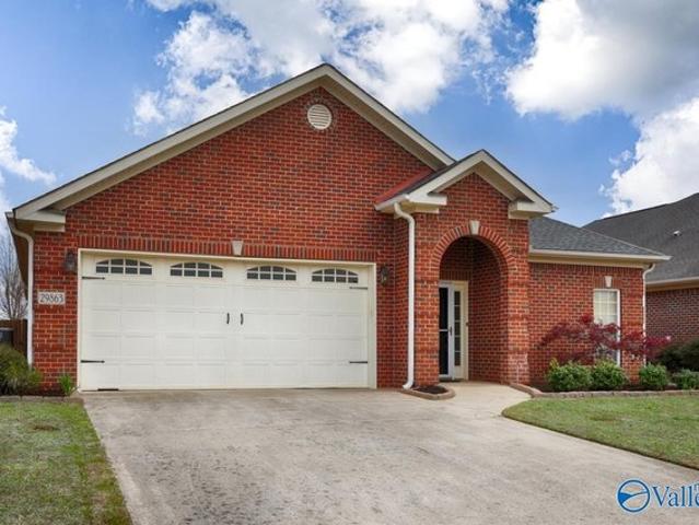 House for sale in Harvest, Alabama