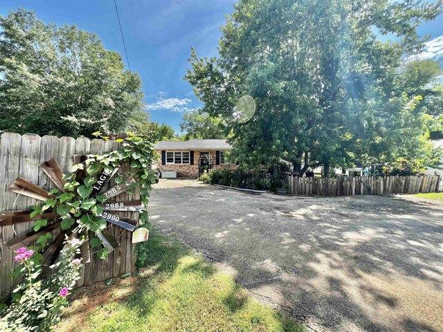 House for sale in Gilchrist, Texas