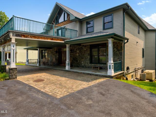 House for sale in Diamond Point, New York