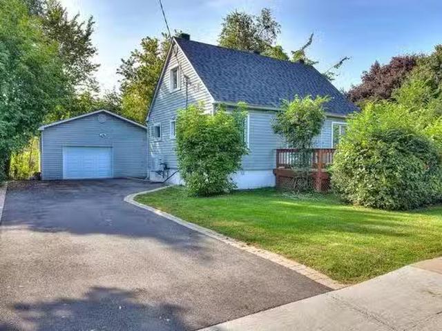 House for rent in Dorval, Quebec
