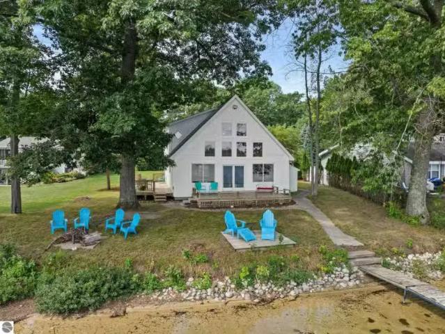 House for sale in Traverse City