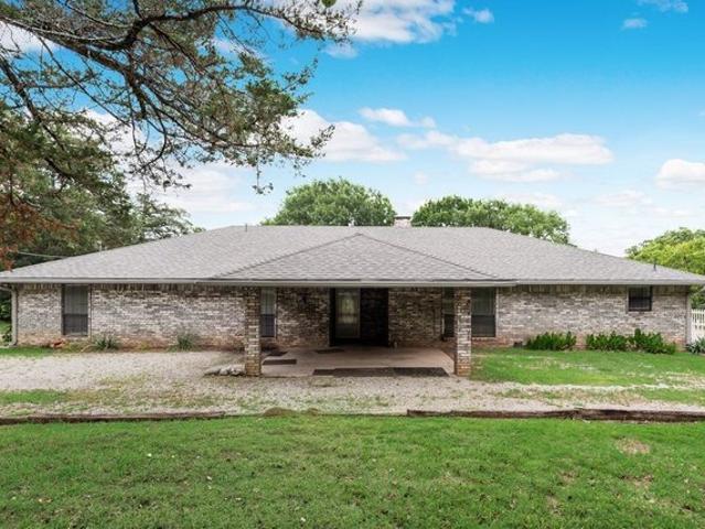 House for sale in Denison, Texas