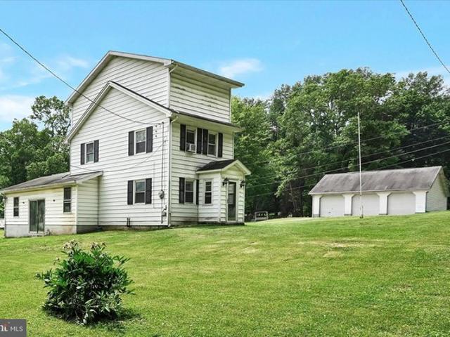 House for sale in Pine Grove, Pennsylvania