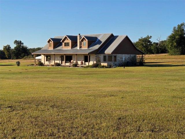 Farm for sale in Milam, Texas