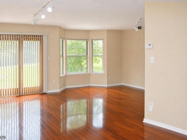 Townhouse for sale in Bridgewater, New Jersey