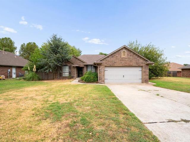 House for sale in Harrah, Oklahoma