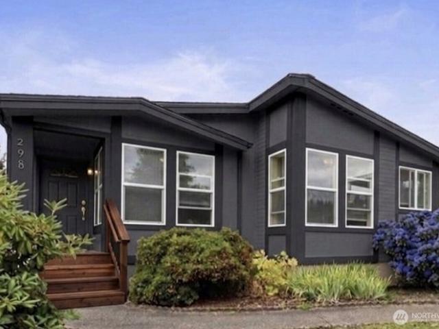 House for sale in Enumclaw, Washington