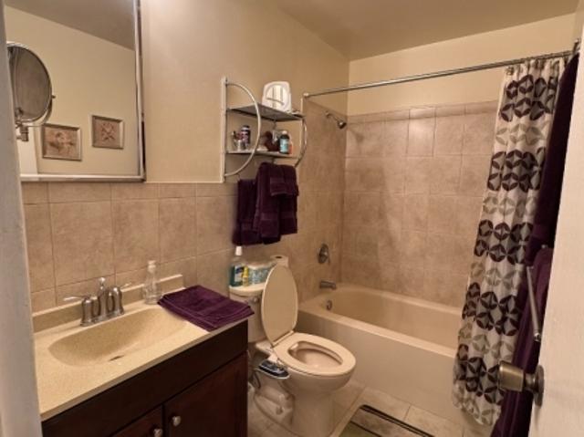 Condo for sale in Bloomfield, New Jersey