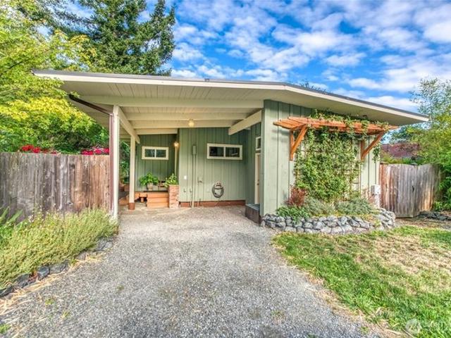 House for sale in Orcas, Washington