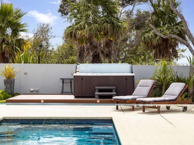 Property for sale in Mahurangi West