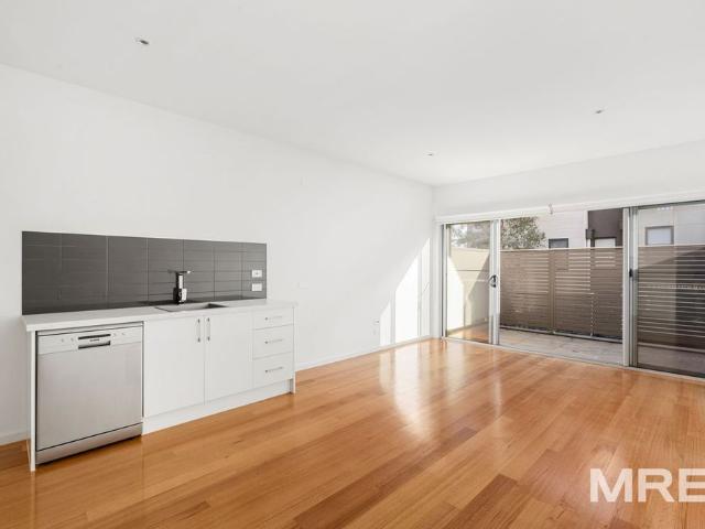 Townhouse for rent in Camerons Creek, Victoria