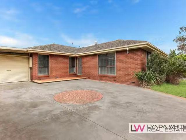 House for rent in Keilor Downs, Victoria