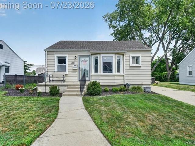 House for sale in Clawson, Michigan