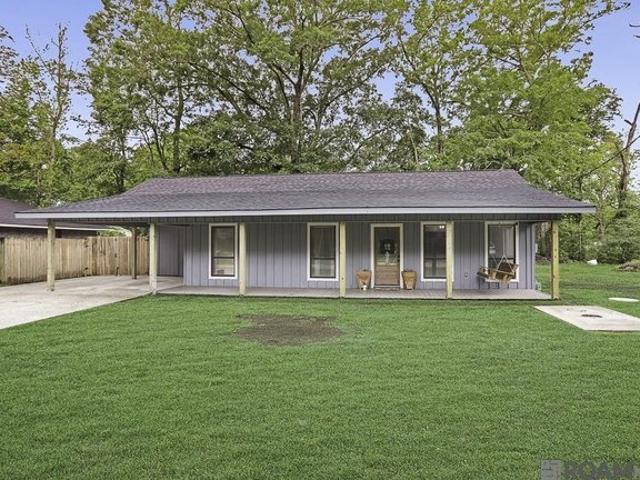 House for sale in Walker, Louisiana