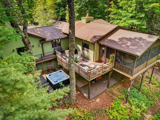 House for sale in Town of Phelps, Vilas County