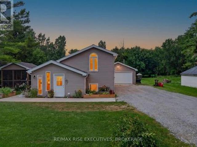 House for sale in South Frontenac, Ontario