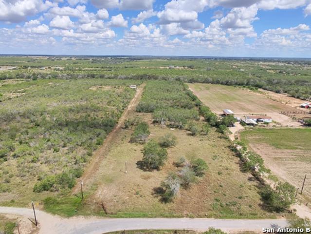 Land for sale in Medina, Texas