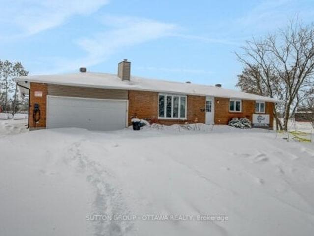 Office for rent in Mulhurst Bay, Ontario