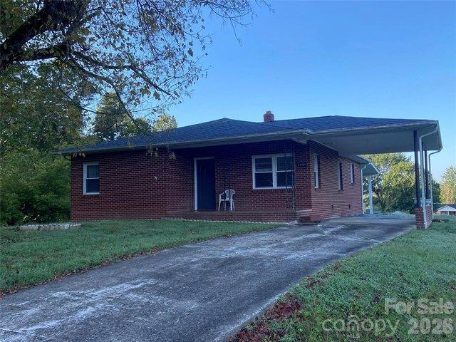 House for sale in Morganton, Burke County