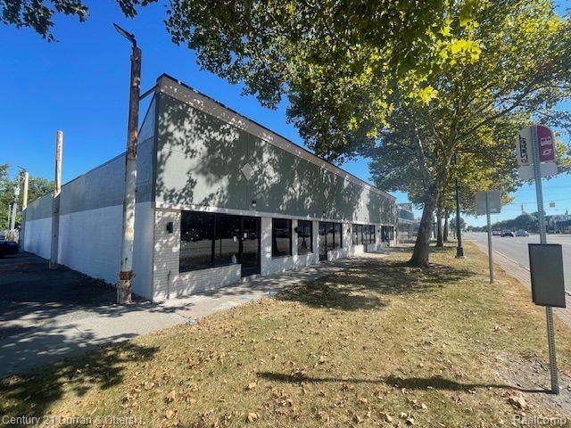 Commercial for sale in Garden City, Michigan