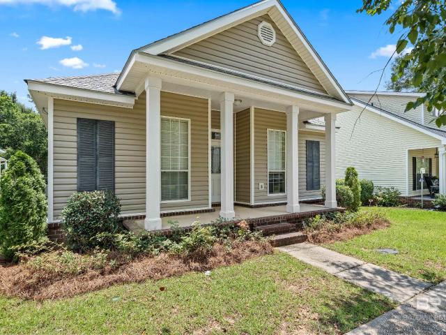 House for sale in Daphne, Alabama